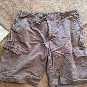 Men’s cargo shorts/ work shorts. Dark gray. Size 38. Stanley brand.